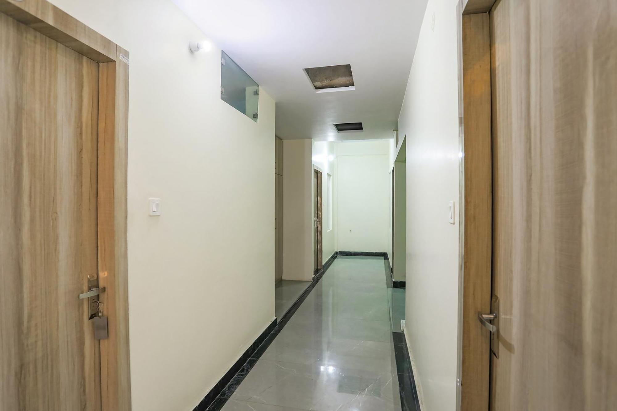 Fabhotel Sm Palace Chinhat Exterior foto